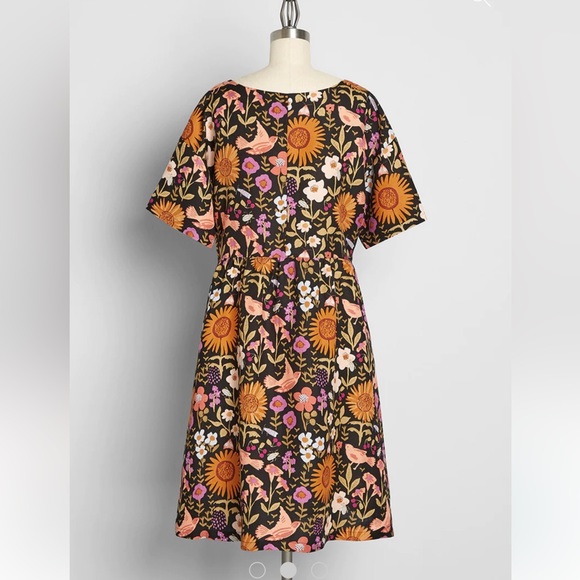 Princess Highway Sunflower Scenario Smock Dress - Picture 2 of 4